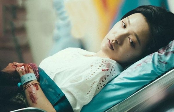 背后还有隐情？鲍某明性侵案揭露的是，人性罪恶的终极