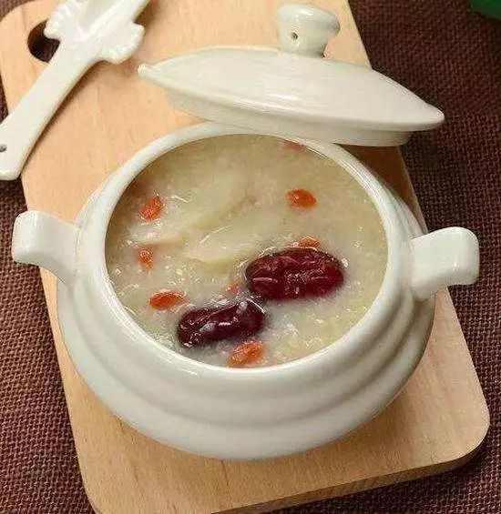 肾病贫血总“相恋”，吃这些来“棒打鸳鸯”