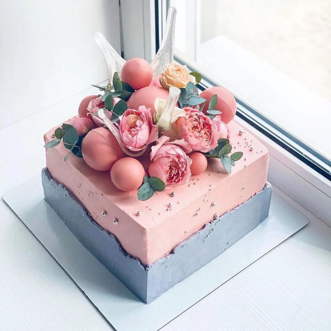 简单款式的母亲节蛋糕图片,六种不同口味母亲节蛋糕