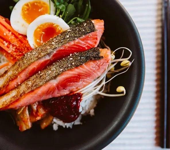 新西兰最有名三文鱼,新西兰帝王鲑三文鱼视频