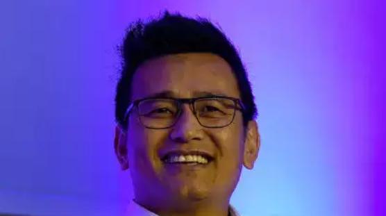 以锡金名宿命名体育场感恩印度，容纳1.5万人，10年仍未建好