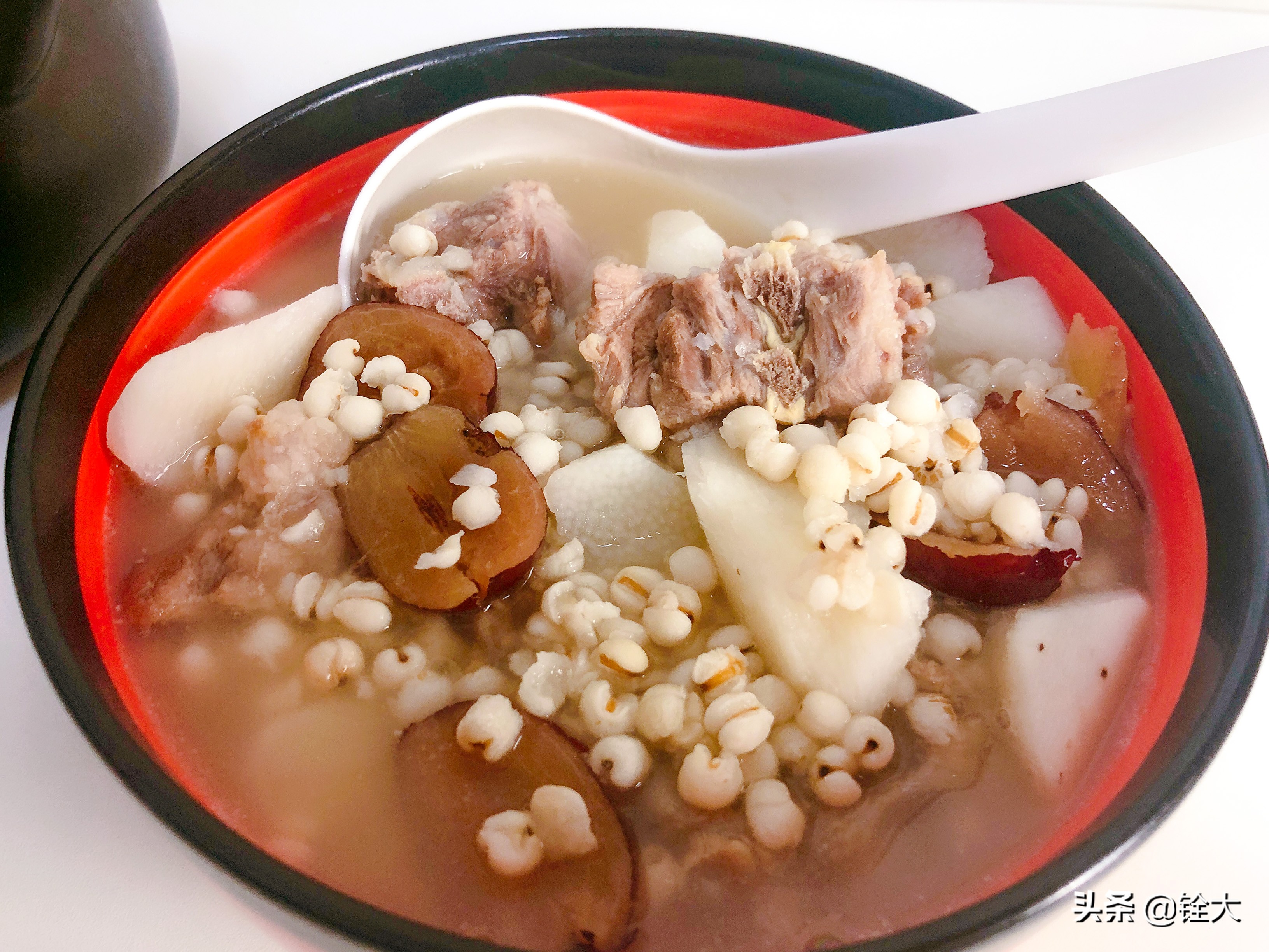 有什么好喝的薏米汤,冬日薏米汤做法