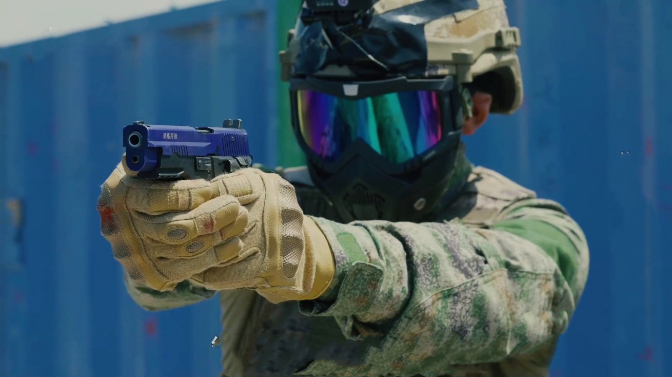 美国负责设想中国负责实现,今天的解放军新式步兵*器武**和装备清单