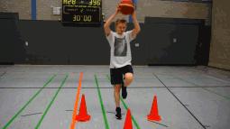 像欧文一样流畅的运球,像库里一样的运球