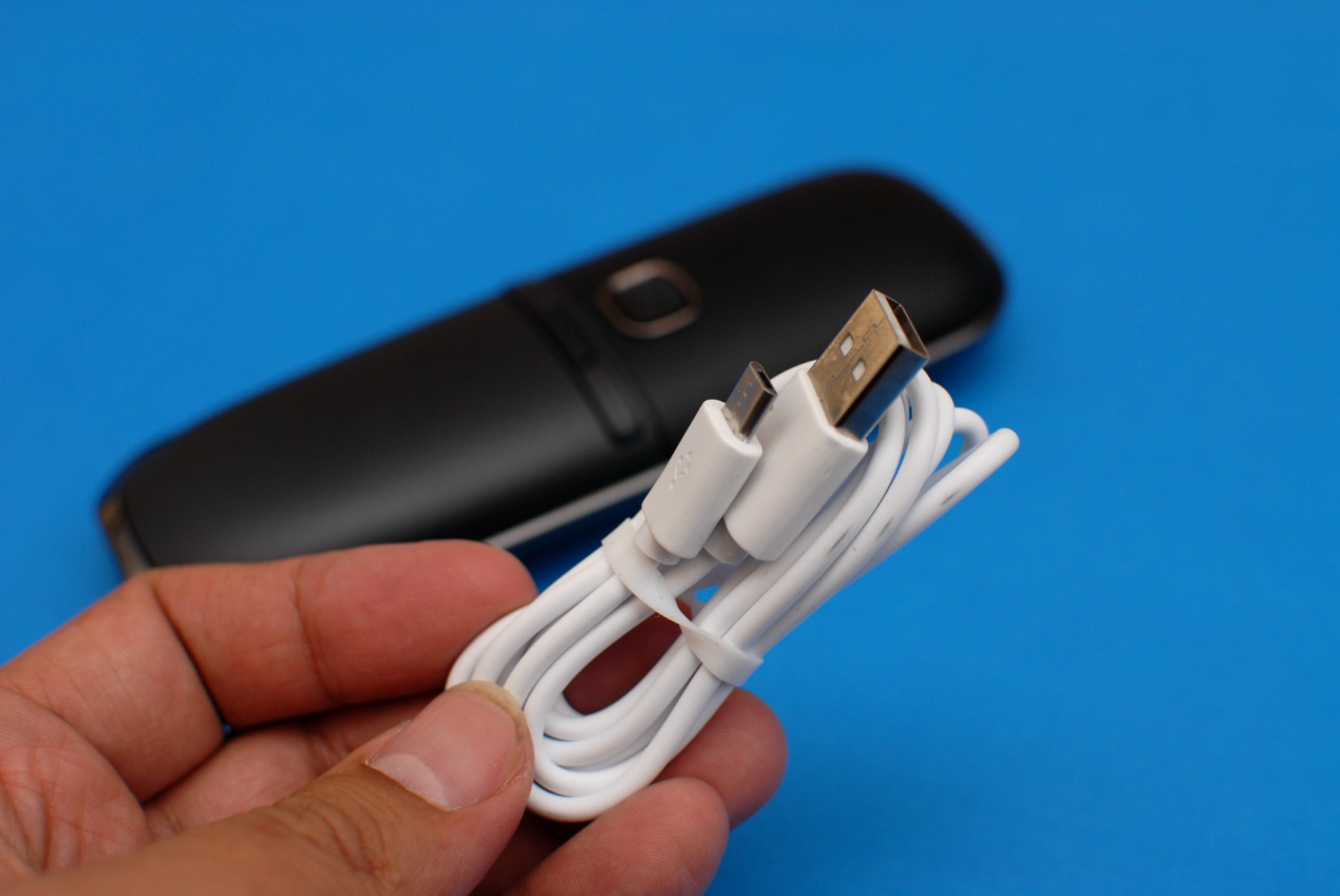 光由声动，开启炫酷的K歌新模式——发条植物园LED声动麦克风