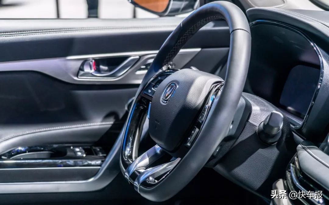 长安cs95为什么销量那么少,导致长安cs95销量下滑的原因