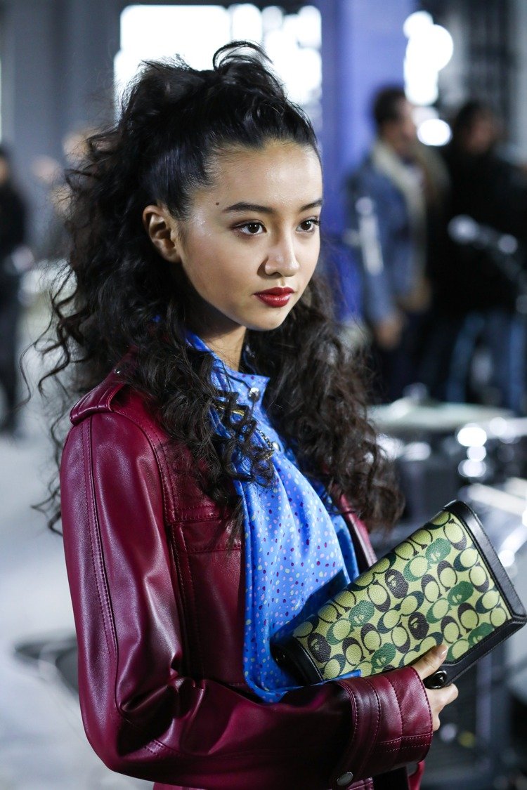 宋慧乔发型卷发短发图片,宋慧乔卷发造型