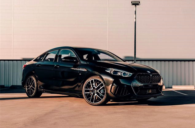 宝马2系最新谍照曝光,全新宝马2系轿跑曝出低配版车型