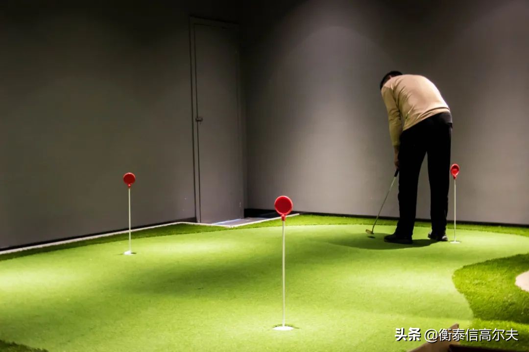 四川成都首家「绅士三球一体馆」！炫酷登场