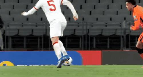 4-2,超级大冷门!世预赛首轮杀出黑马,国安旧将打垮世界季军