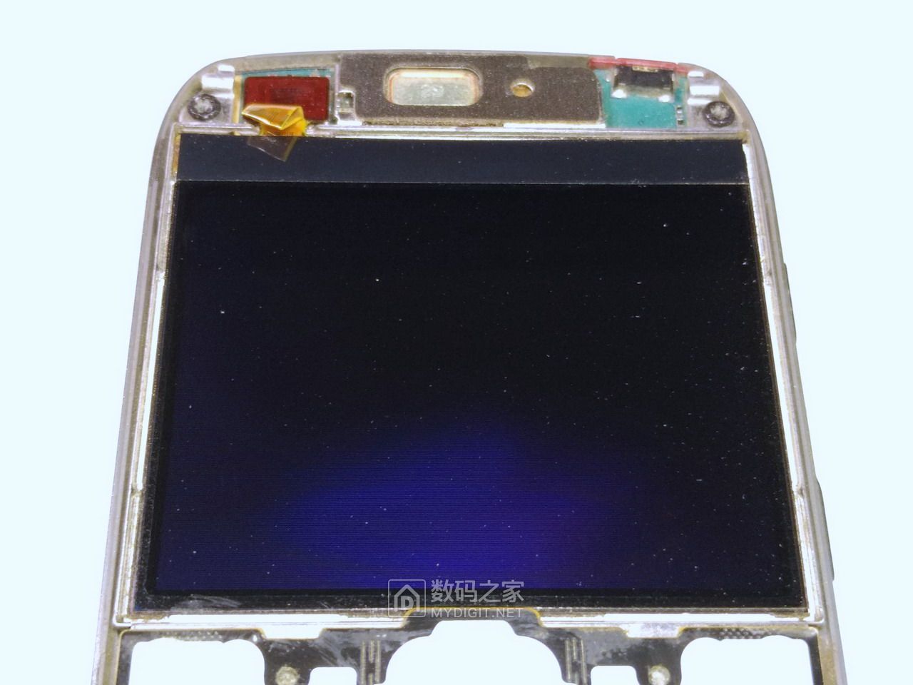 70余图拆解2008年款诺基亚全键盘旗舰E71,曾经的神机名不虚传