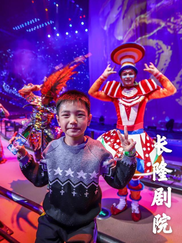 来珠海亲子必打卡景点，人工飘雪海洋动物表演，最适合周末亲子游