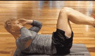 马甲线锻炼出腹肌的全教程,有了马甲线是不是练腹肌就容易了