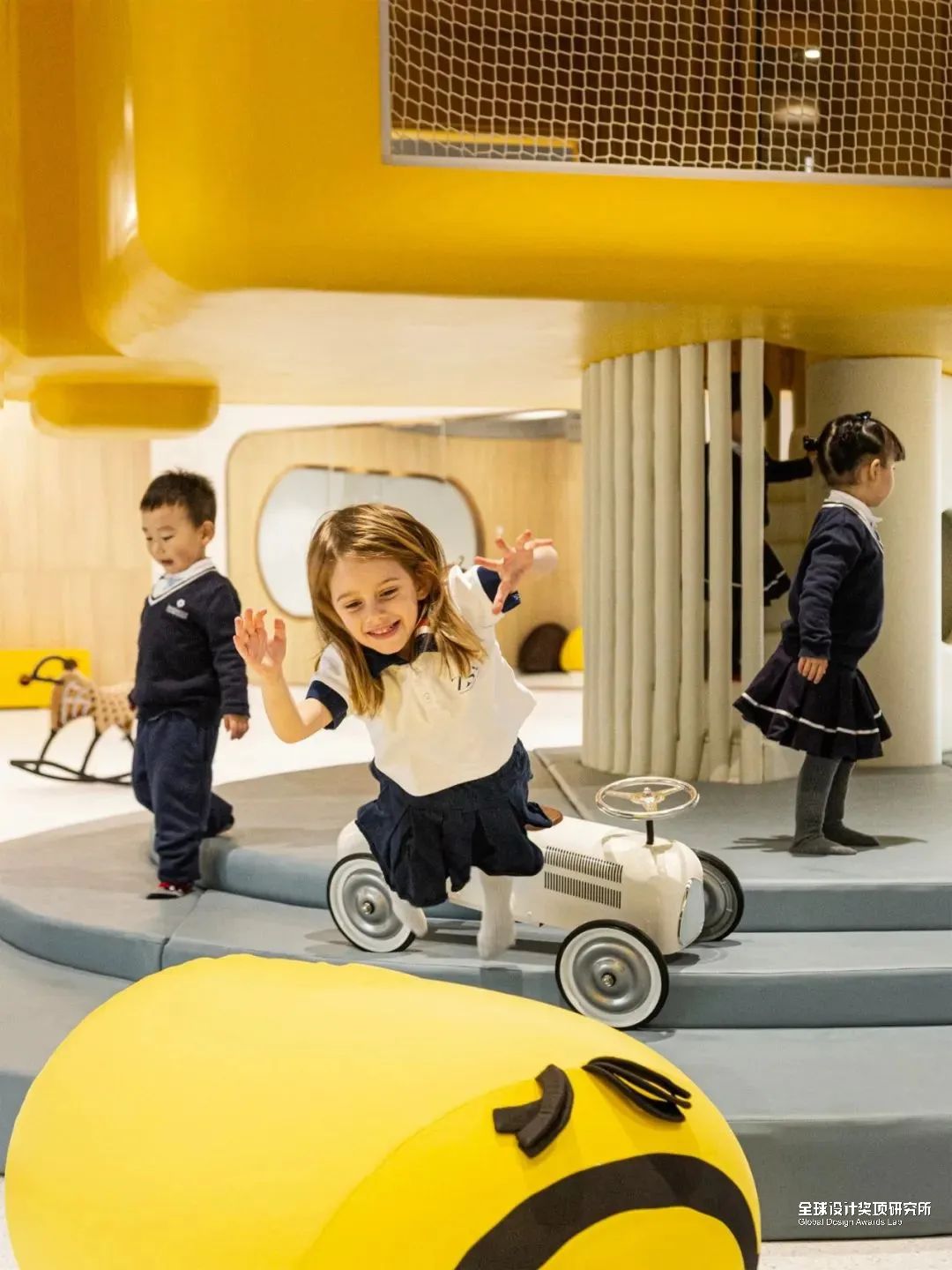 这是什么神仙奖项？获奖总数才6个？