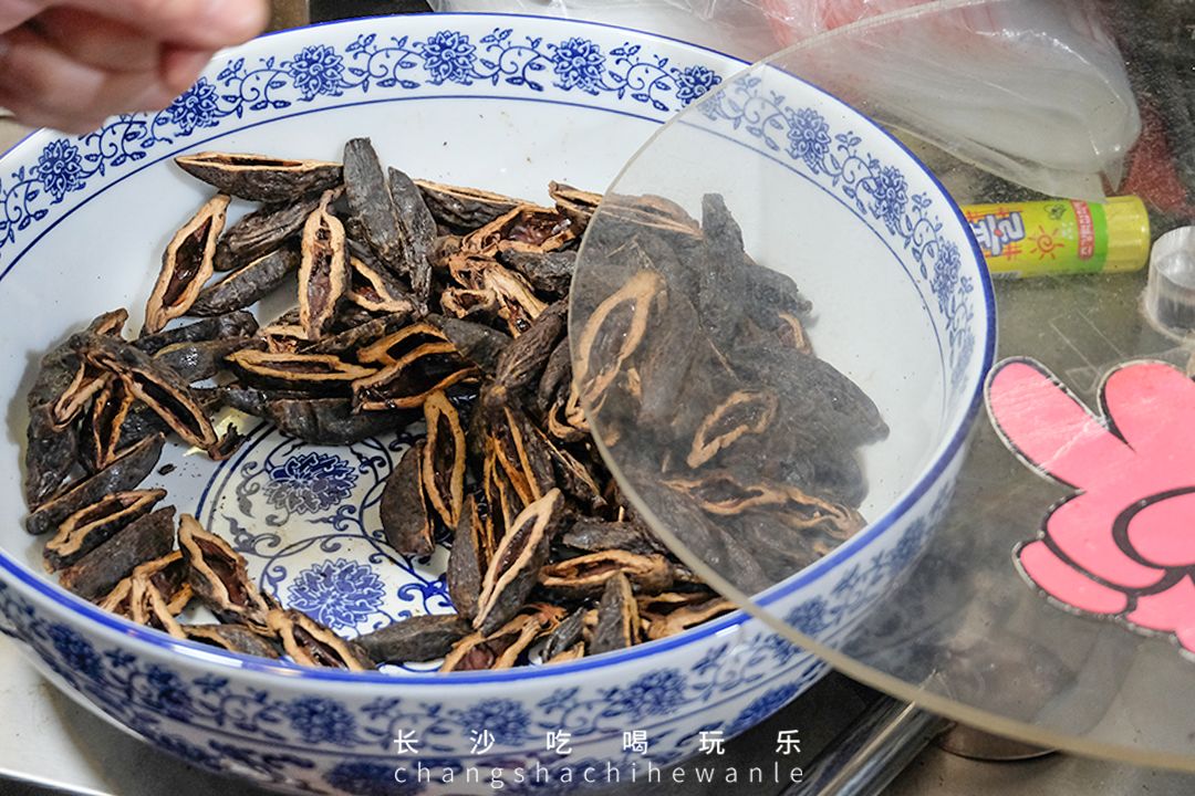 不打眼的通泰街，蕴藏了了一代长沙人的美食回忆