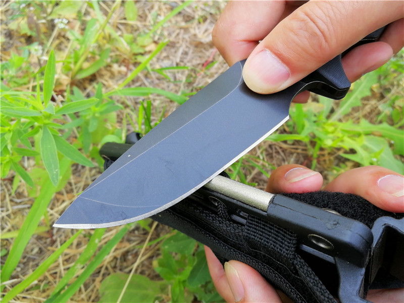 汉道洛克x生存刀暴力测试,户外生存实用工具推荐