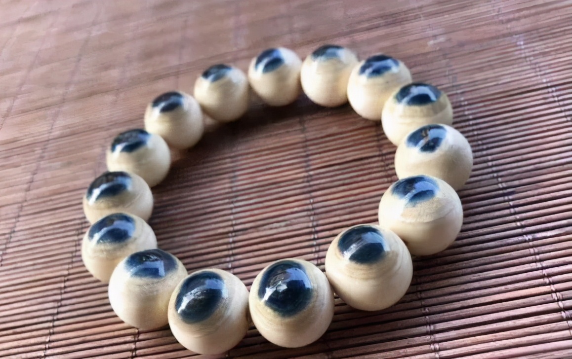 文玩有哪些坑人,文玩手串可怕吗