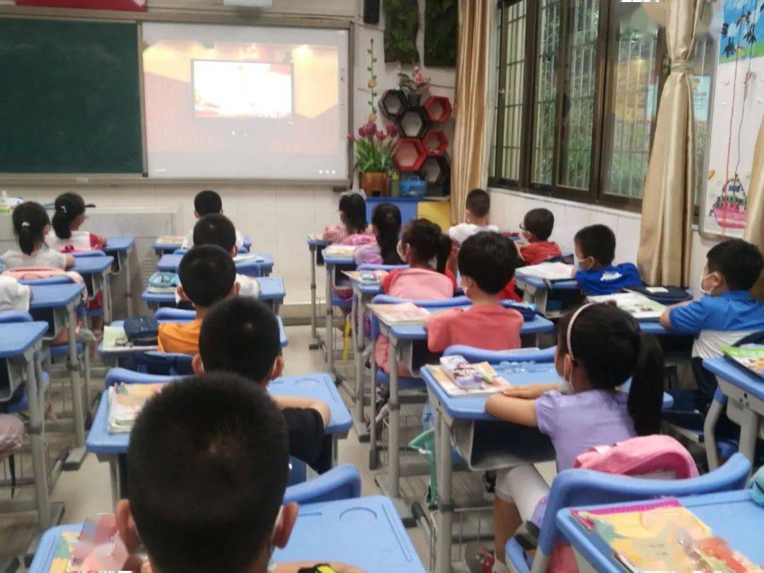 李玫瑾:听话老实的孩子大多学习好,活泼的孩子不是学习的料