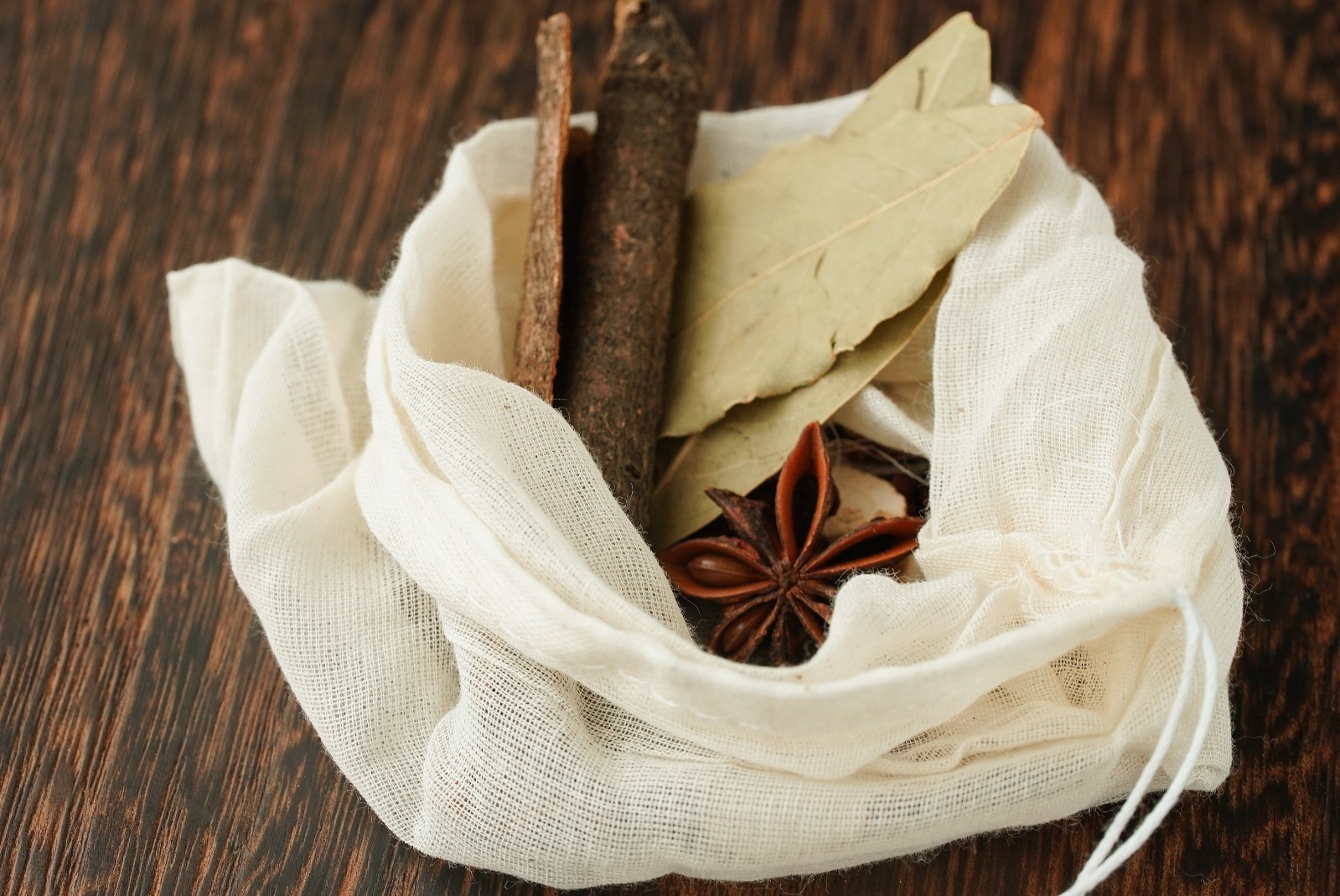 红烧羊肉羊肉面的家常做法,羊肉汤可以煮红烧牛肉面吗