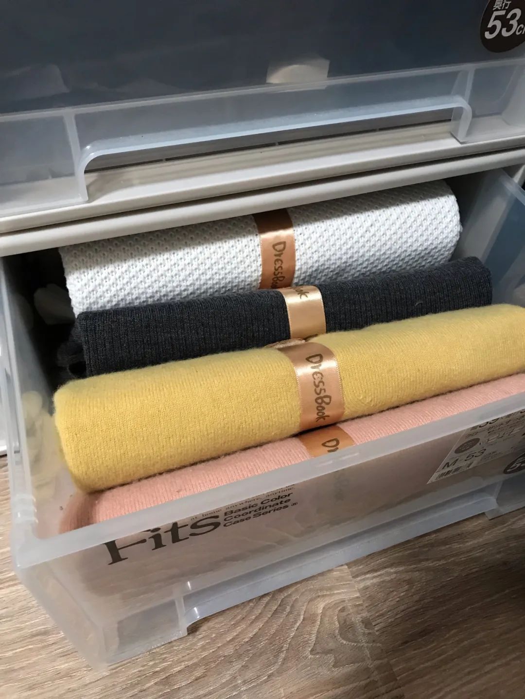 44㎡住三代人，采光差、厨房小都被解决，她家的空间榨干术太绝