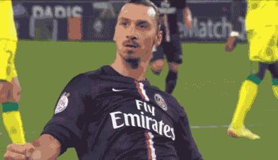 伊布最震撼的一段,伊布小贝巴黎圣日耳曼