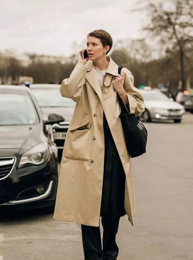 驼色大衣配色法则教你穿出高级感,暖驼色搭驼色大衣好看吗