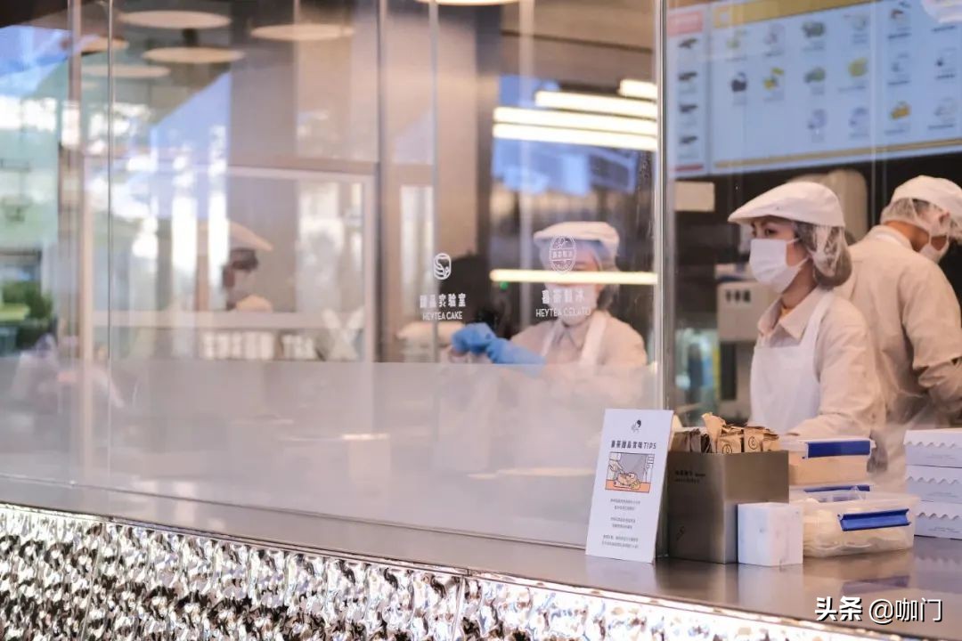 饮品店生意不火也不淡,饮品店里生意不好怎么化解