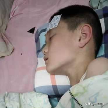 儿童感冒发烧反复需要吃消炎药吗,孩子感冒经常打针好吗