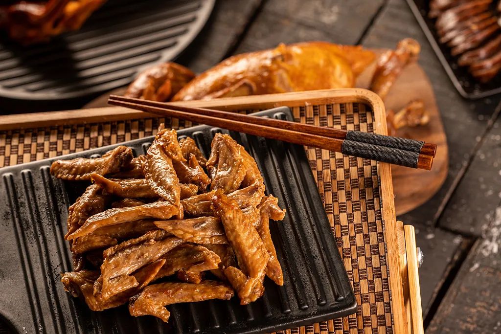 卤味新品牌融资,卤菜创业方向及前景