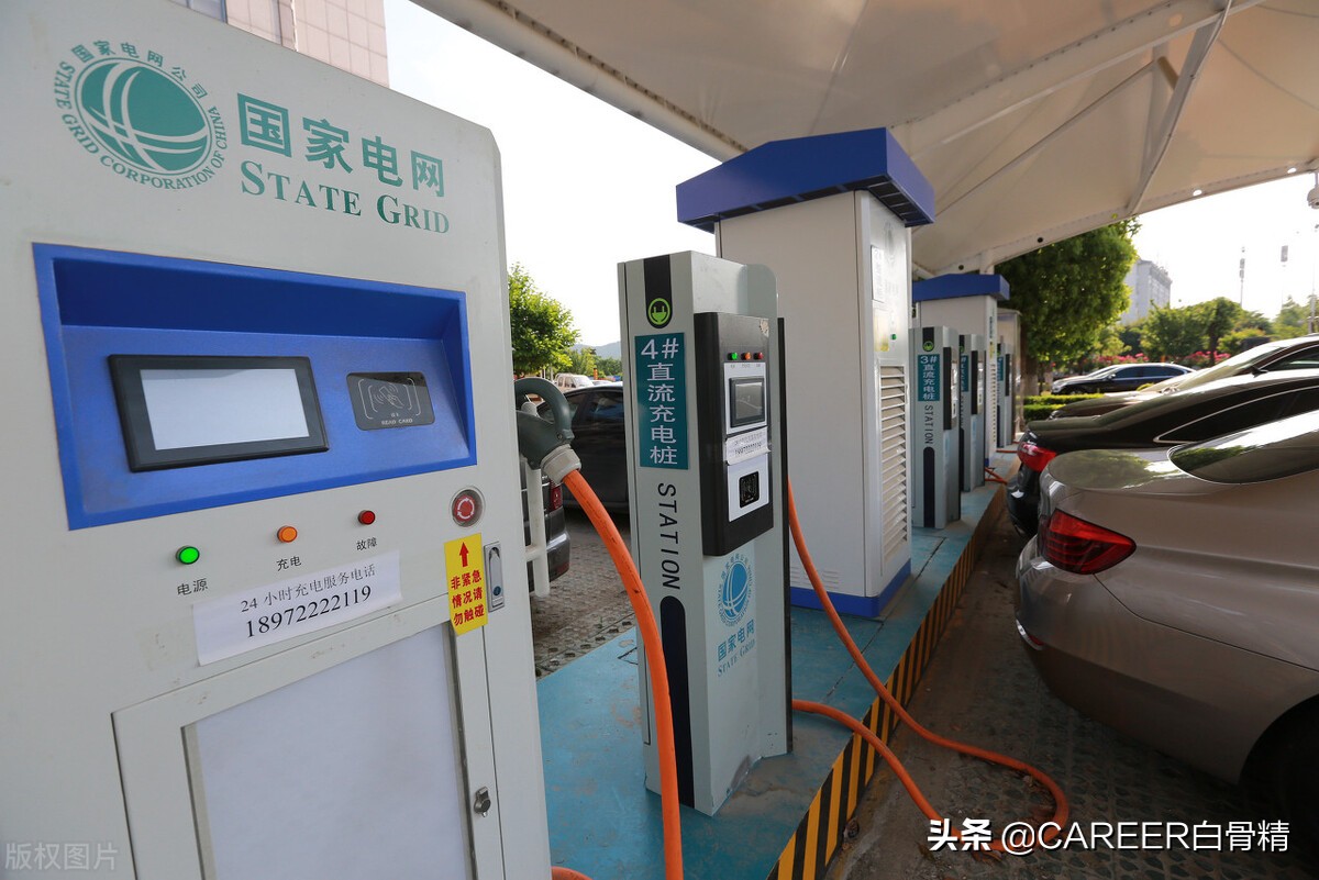 在上海学新能源汽车需要什么,在上海开新能源面包车的体验