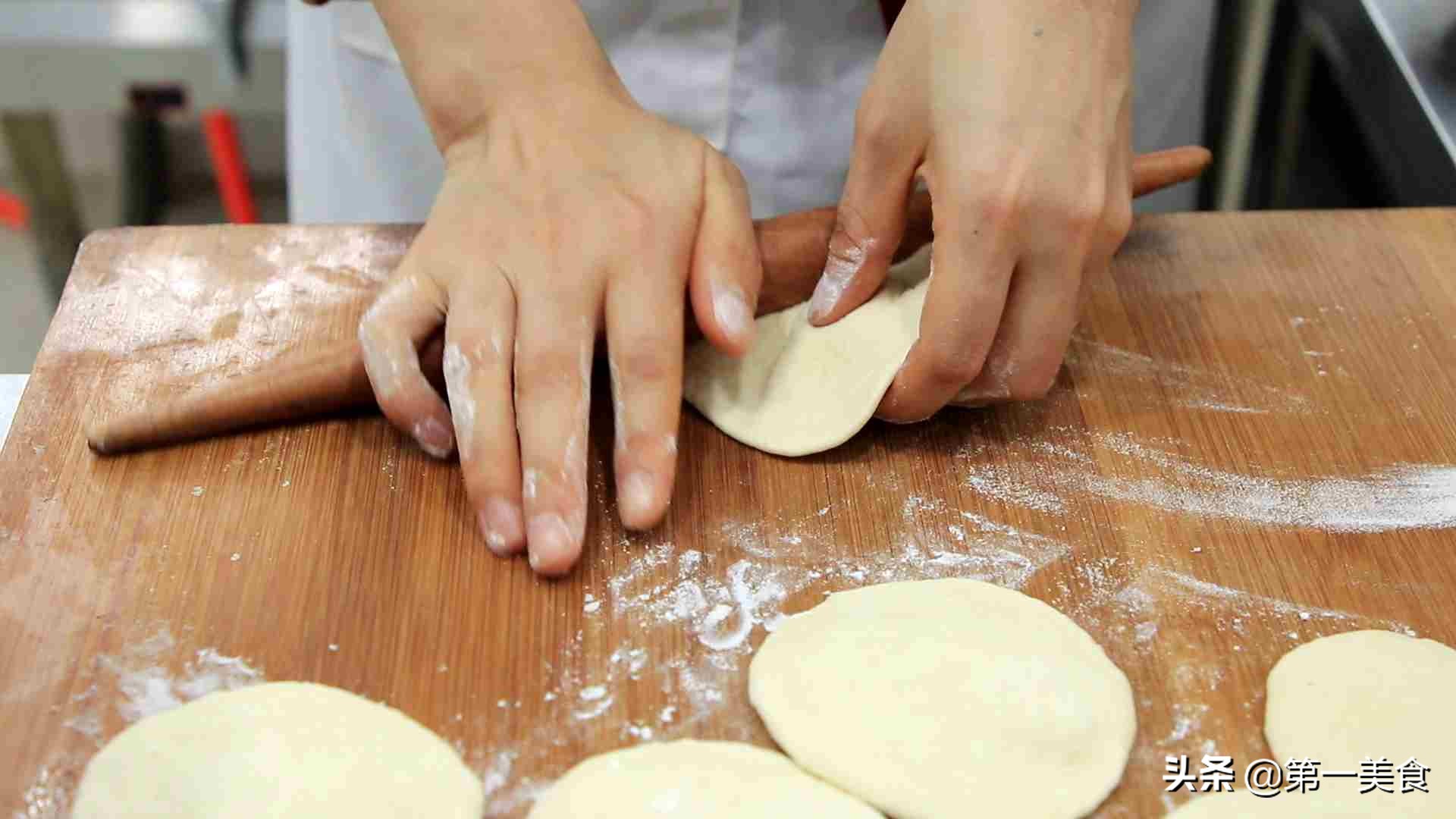 蒸馒头是用冷水上锅还是热水下锅,蒸馒头要冷水上锅还是热水上锅