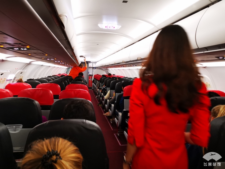 必须为亚航餐饮打call!椰浆鸡肉饭太惊艳了,真正的物美价廉