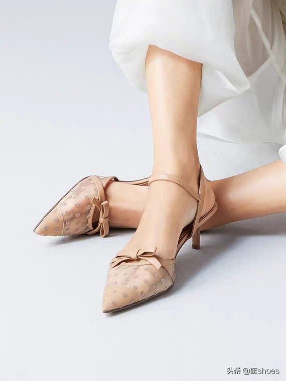 百丽女鞋最新款是哪一款,百丽女鞋凉鞋最新款