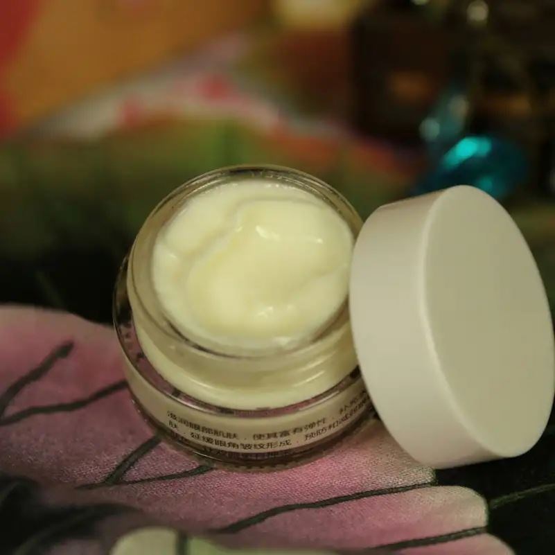 有哪些眼霜抗皱效果好,眼霜效果好国货