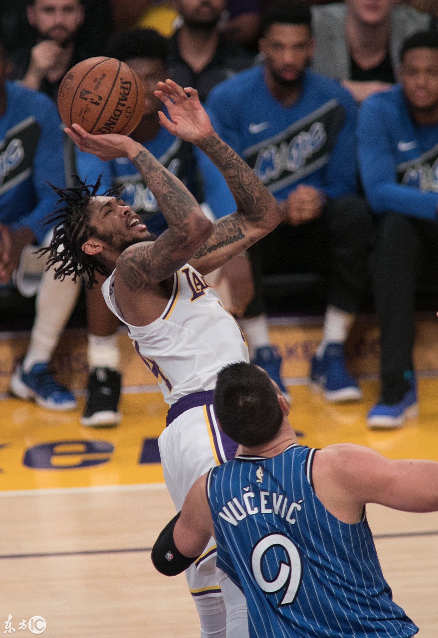 为什么一打湖人就来劲,一打老詹就来劲