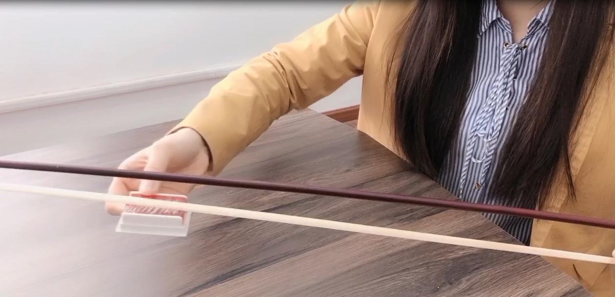 二胡音如何变小点,二胡消音夹音太小了怎么办