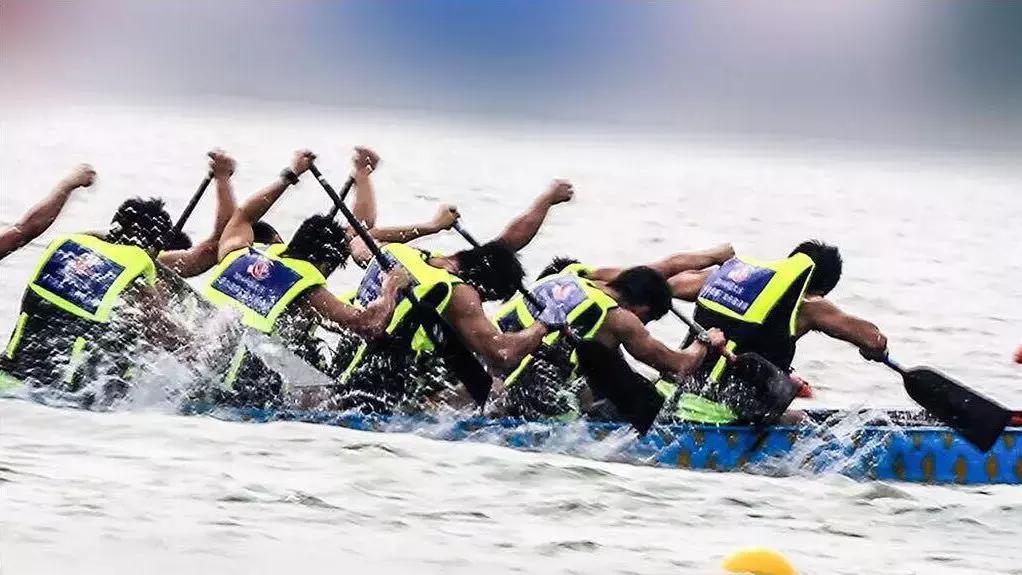 端午节赛龙舟的由来和习俗,端午节为什么要赛龙舟简介