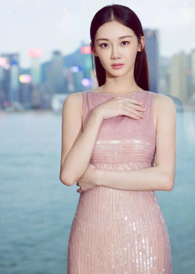 郑恺和angelababy以前什么关系,郑恺和angelababy以前是什么关系