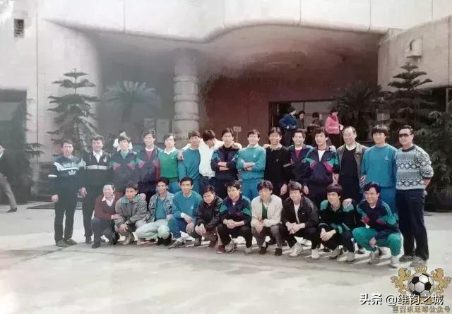 国足最强4号后卫是谁,国足左前卫