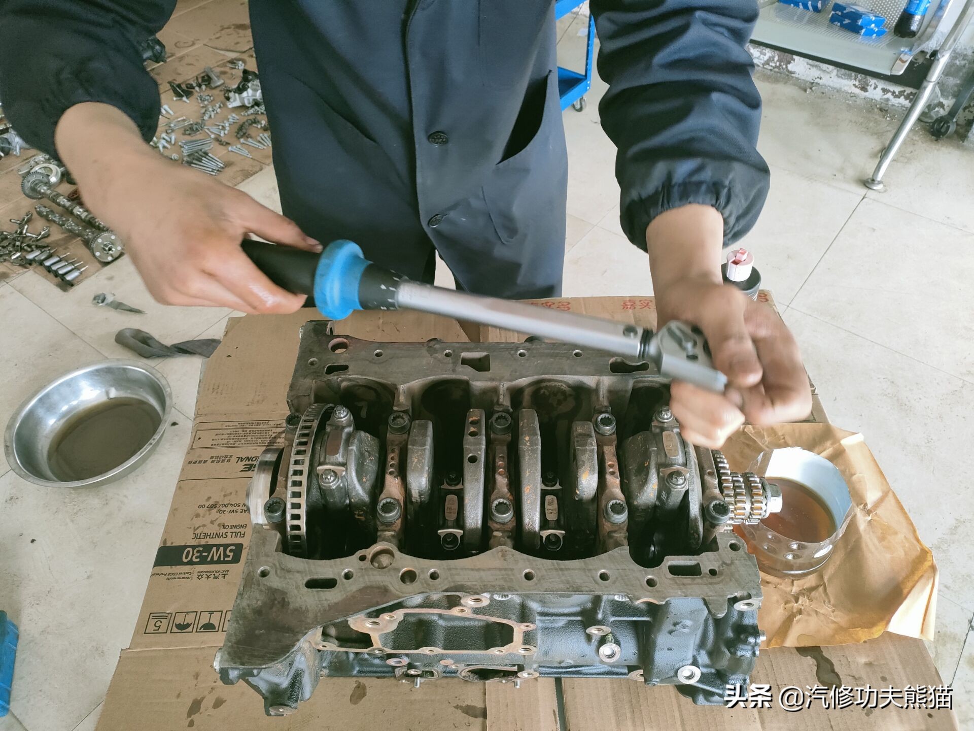 挑战奥迪A6低油耗,2009款奥迪a6l2.0t烧机油严重吗