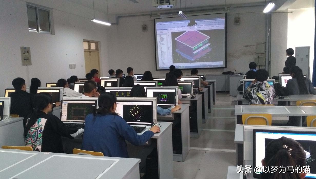 理科女生就业最好的十大专业2021,2023理科女生最好就业专业