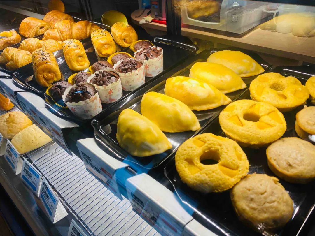 长沙10大面包店,长沙面包店本地人推荐必吃第一名