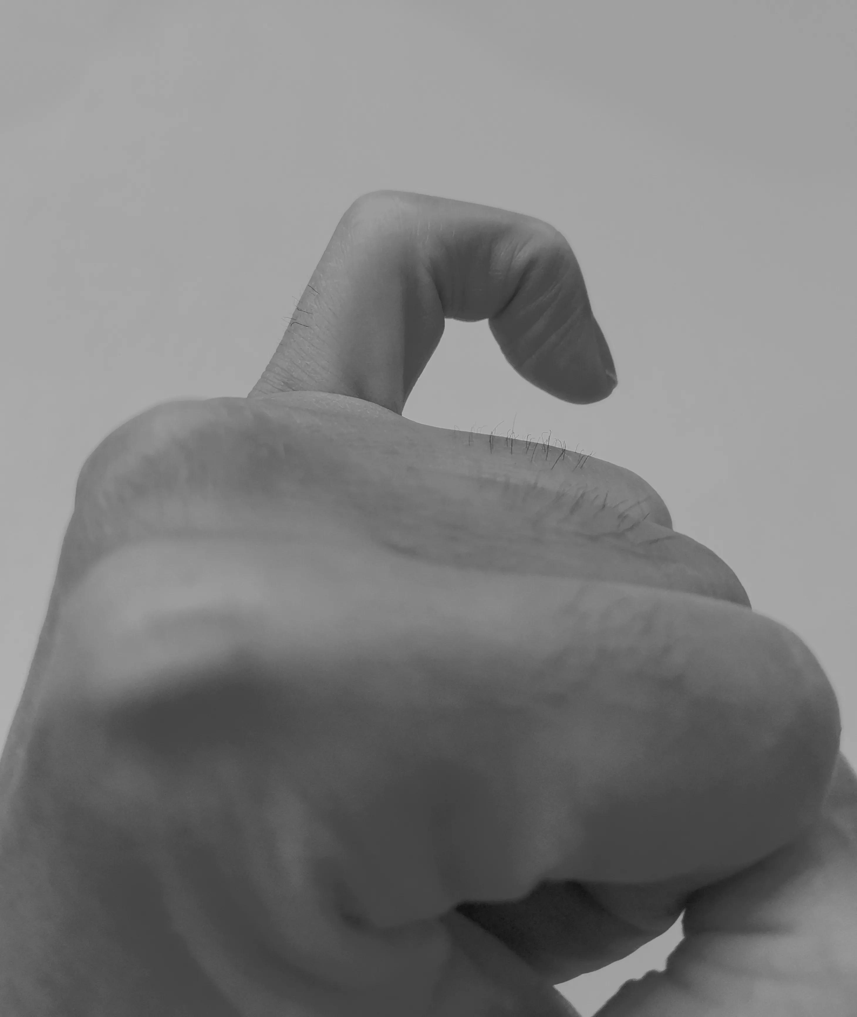 指哨吹法搞笑,如何吹口哨口哨教学