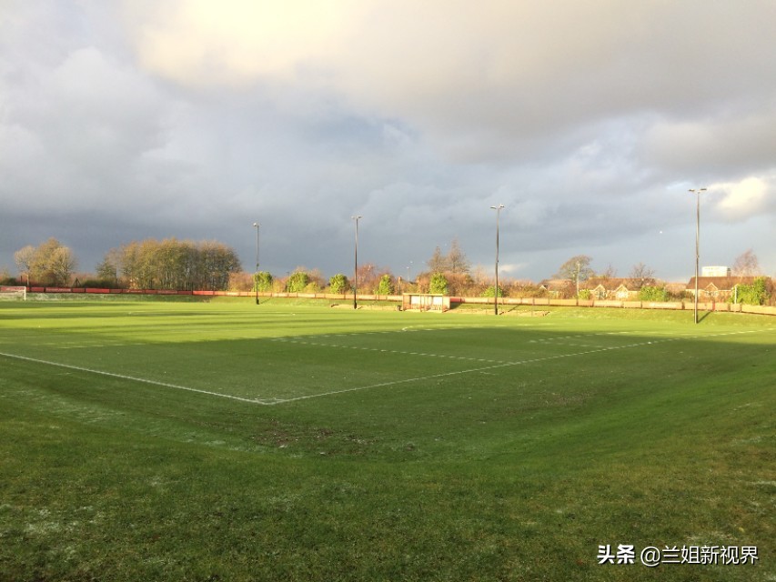 去英国看球旅行团,去英国看球是什么体验