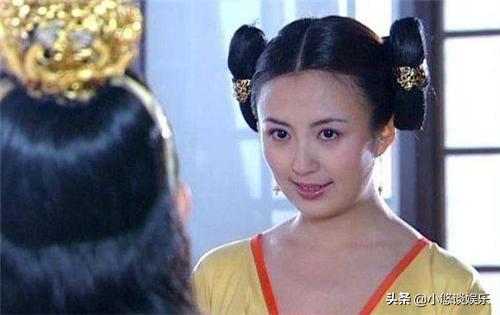 至尊红颜里演哪个女二号,至尊红颜里面的老戏骨