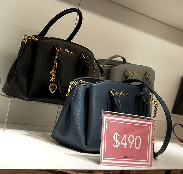 香港paprika男士包,种草papi酱零食