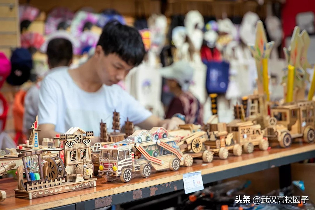 人这一生总要去一次武汉,人这辈子一定要去一次华东