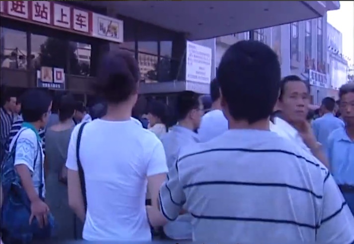 民工大叔唱歌视频,民工大叔唱歌