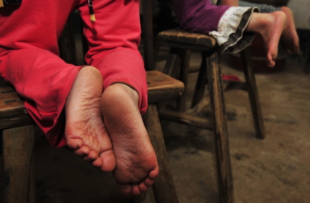 我很讨厌舅舅怎么办,我特别嫌弃自己的父母