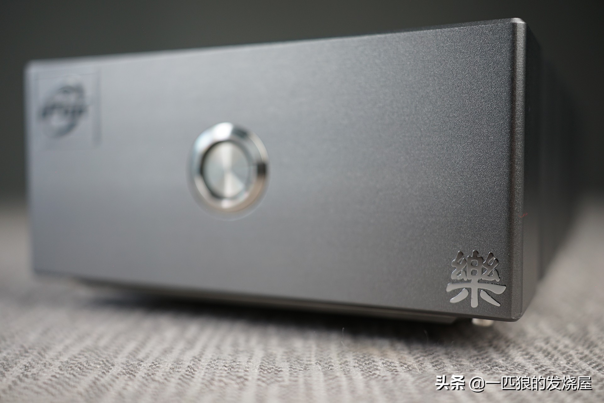 高端马甲两件套最新款爆款,马甲两件套最新款爆款